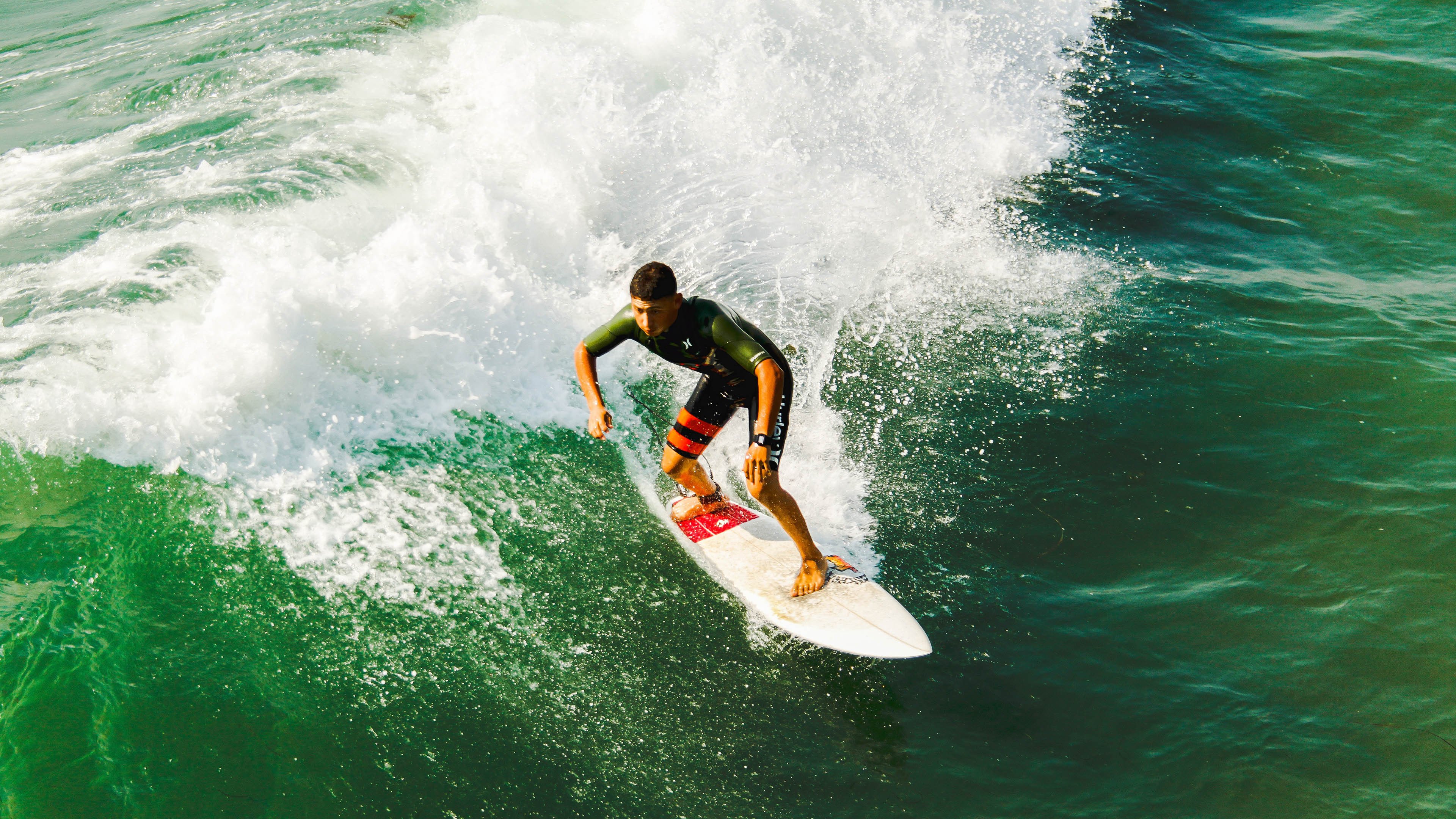 勒布朗还自评了湖人队史最佳五人组 